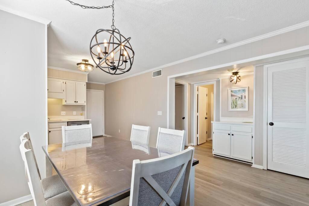 Beach Lover'S Paradise. On The Beach. Sleeps 8. Île de Hilton-Head Extérieur photo